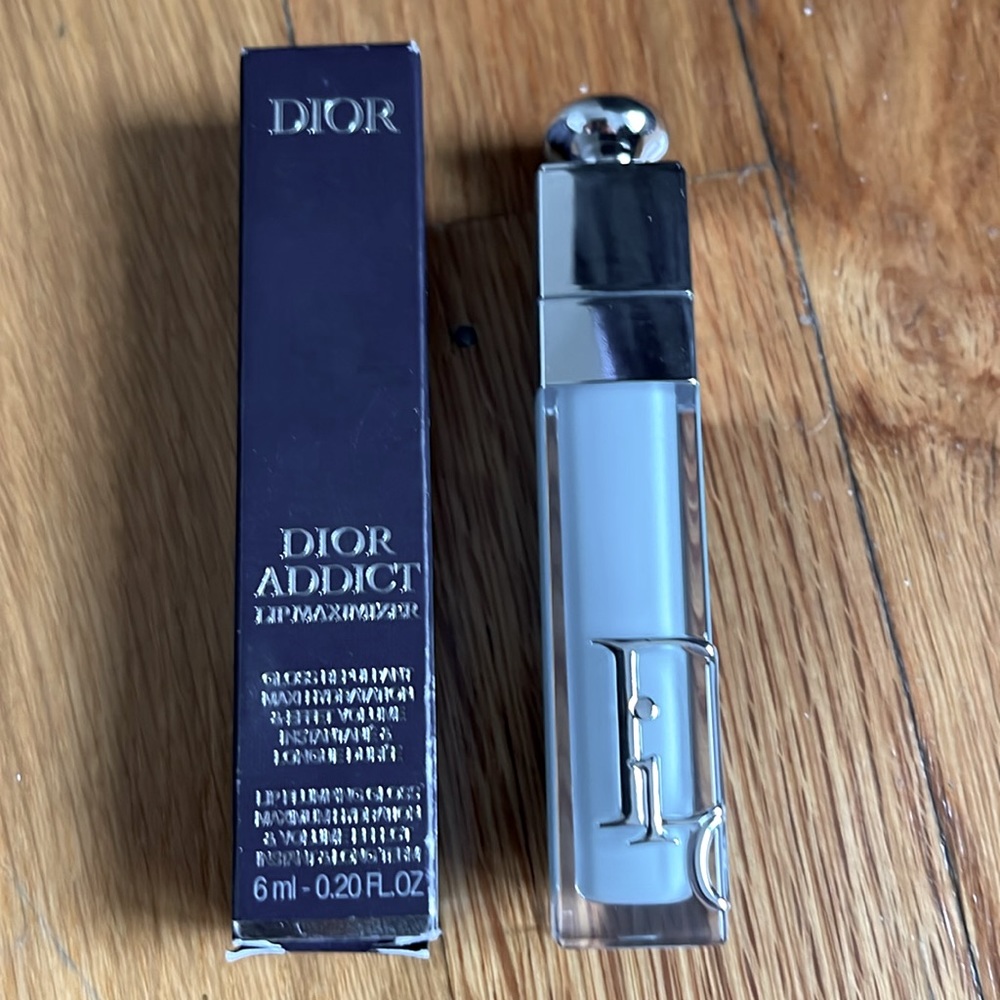 DIOR ADDICT LIP MAXIMIZER # 065 ice blue. New